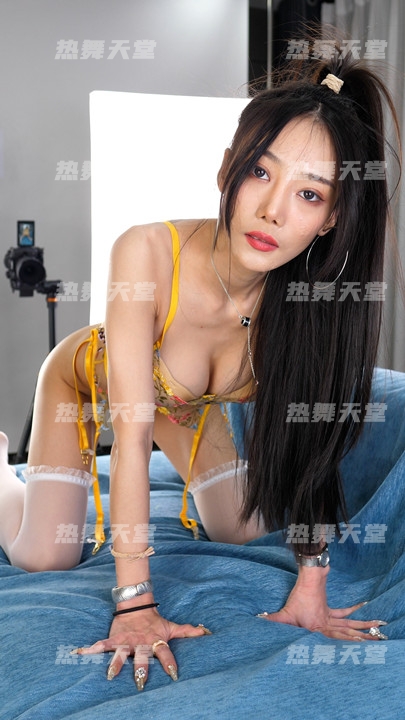 优尚舞姿-言言42期-9V/2.0G